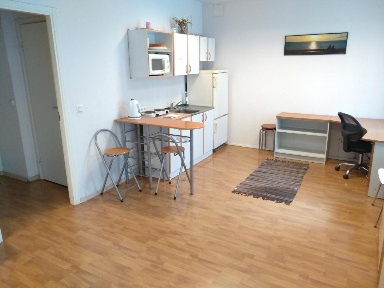 Economy Baltics Apartments - Narva 16 탈린 외부 사진